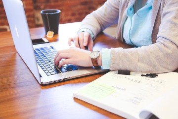 Zdjęcie artykułu Webinarium dla pracodawców "Obywatele Ukrainy na polskim rynku pracy"